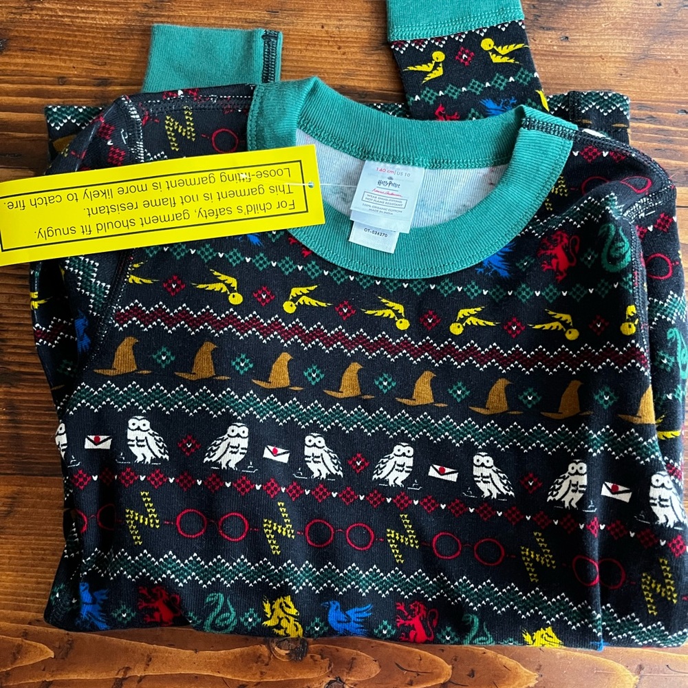 Hanna Anderson “Harry Potter” snug fit pajama top